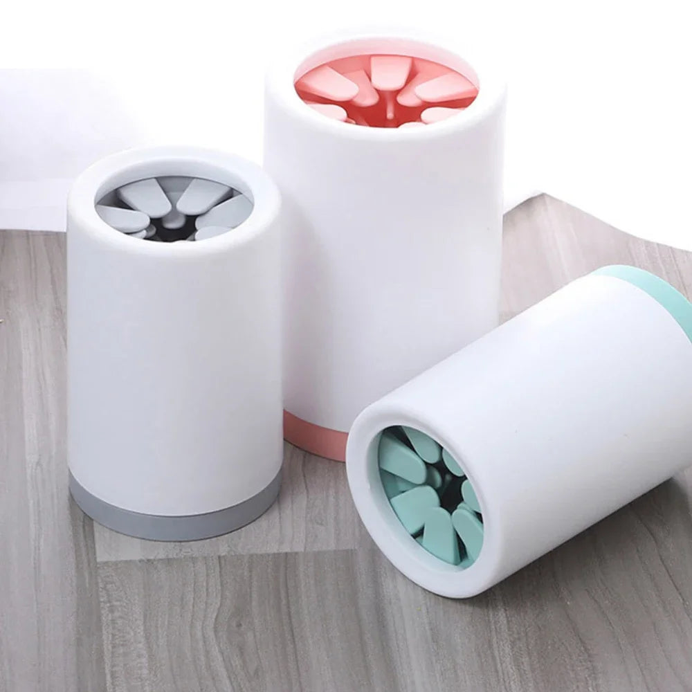 Dog Paw Cleaner Cup Soft Silicone Combs Portable Outdoor Pet Towel Foot Washer Paw Clean Brush Quickly Wash Foot Cleaning Bucket